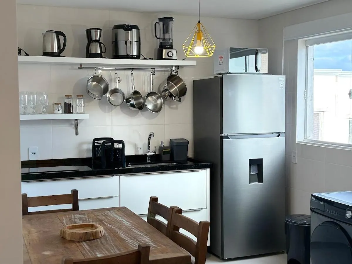 Apartment With Air Conditioning, Wi-Fi In Campeche And Free Parking Florianópolis